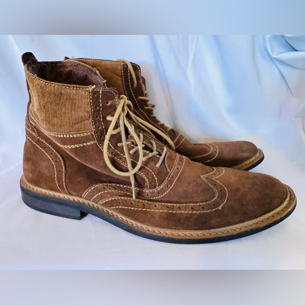 Penguin Mens Tan Suede Wingtip Ankle Boot ~ Size 11